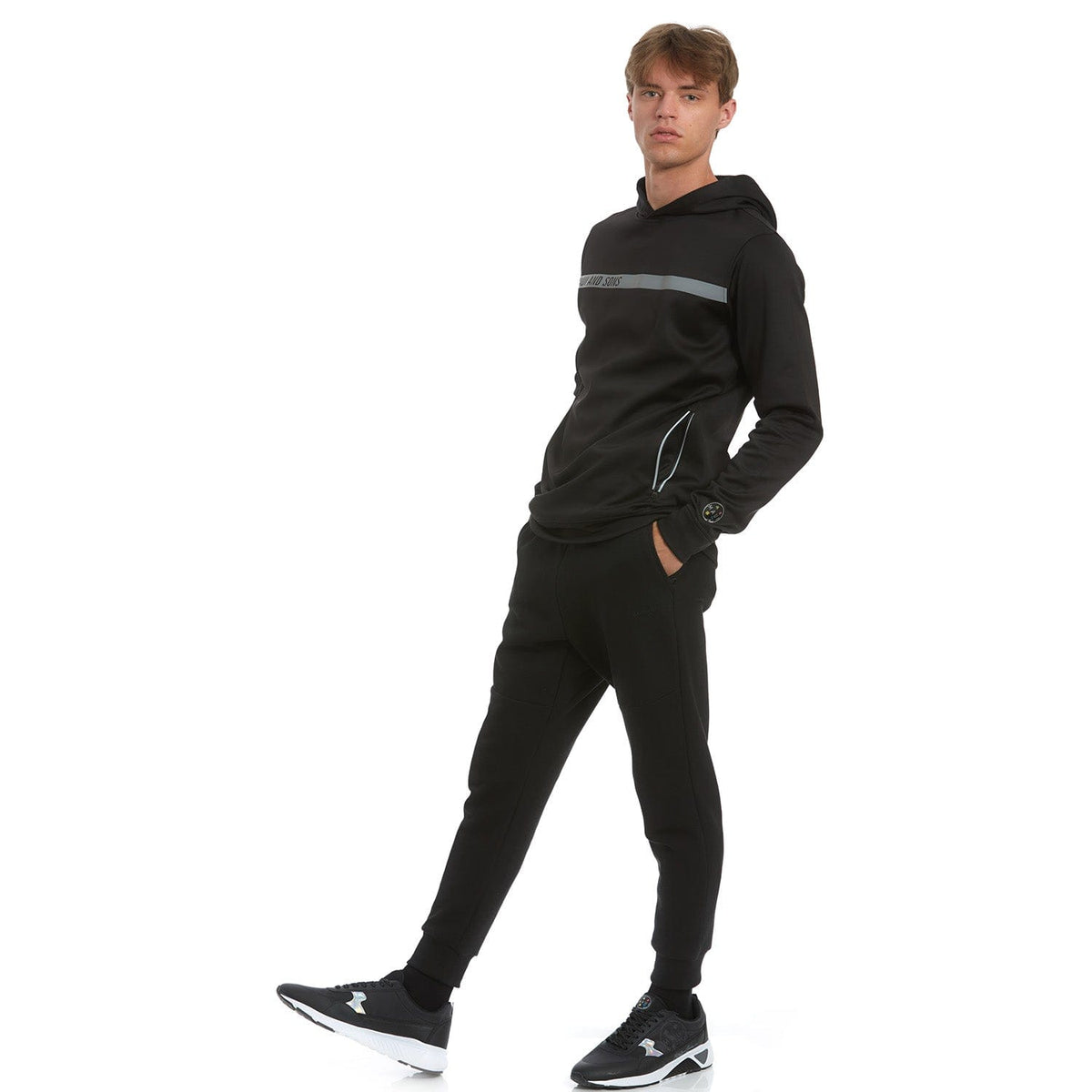 MAUI Mens Minak Hoodie - Black